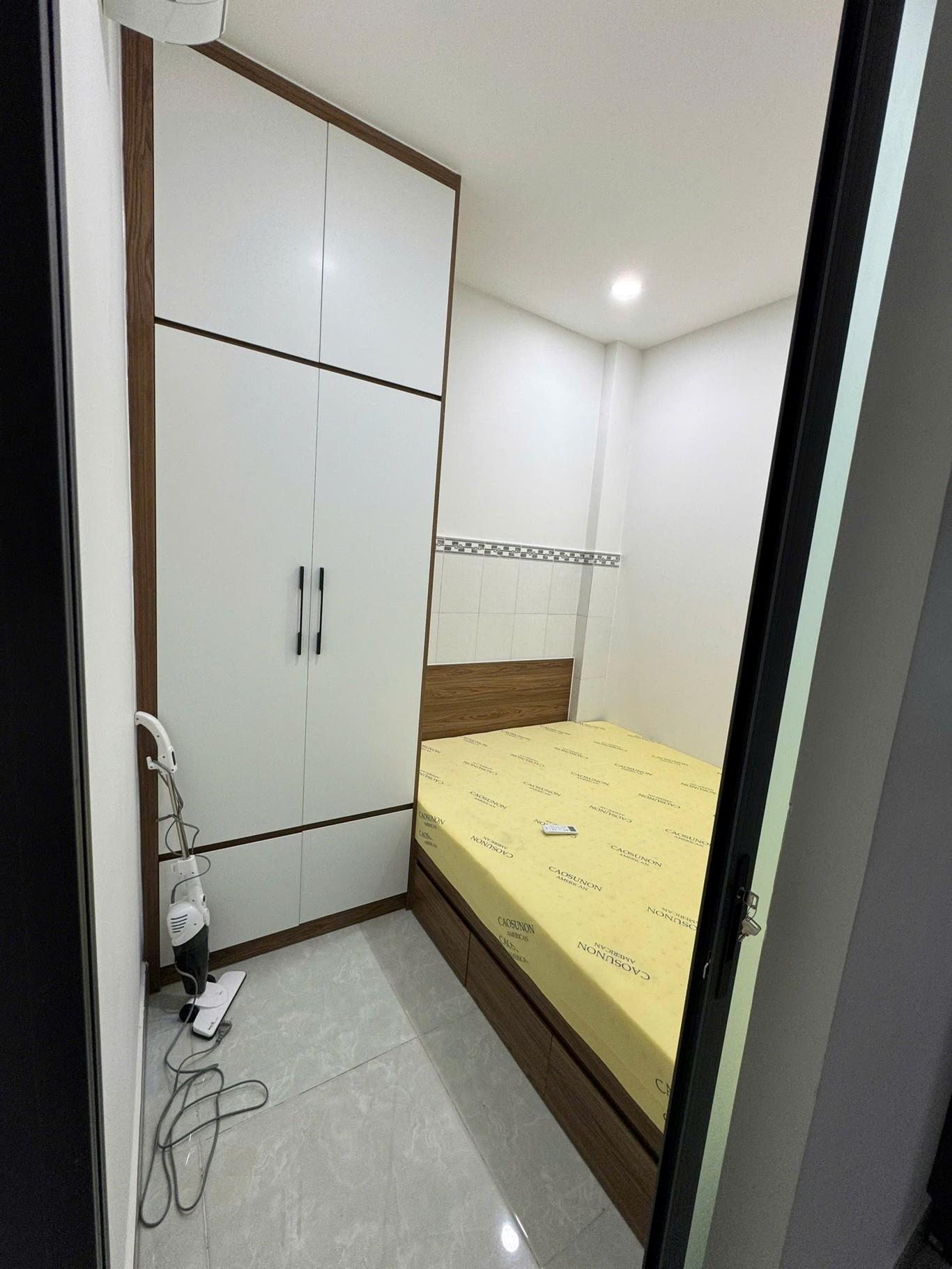 BÁN NHÀ MẶT TIỀN TẠI LÊ HỒNG PHONG, PHƯỜNG 2, QUẬN 5 GIÁ RẺ 10.5 TỶ