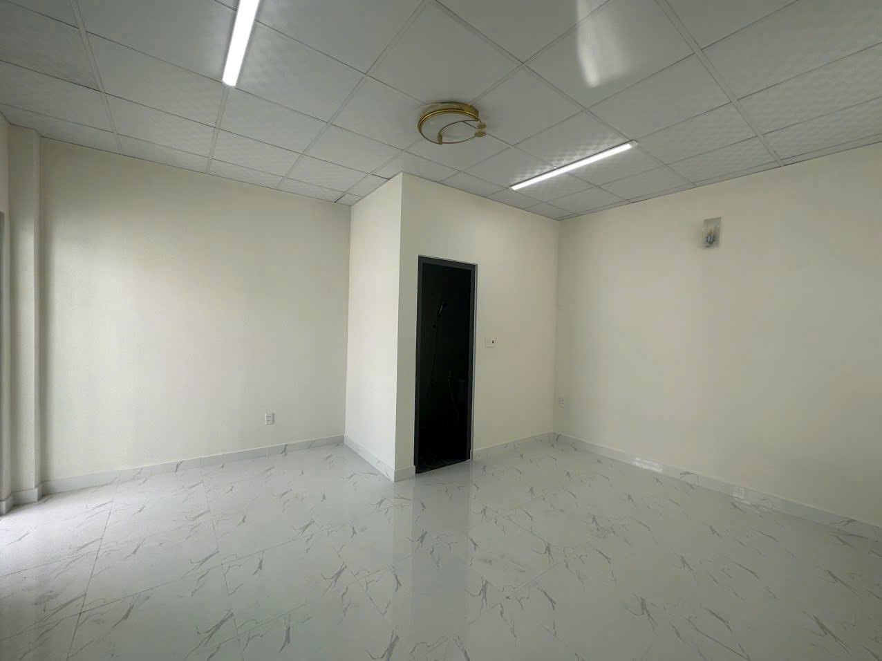 BÁN NHÀ HẺM ĐẶNG NGUYÊN CẨN, QUẬN 6 DT: 10x5.8M NỞ HẬU 10.5M 6,8 TỶ
