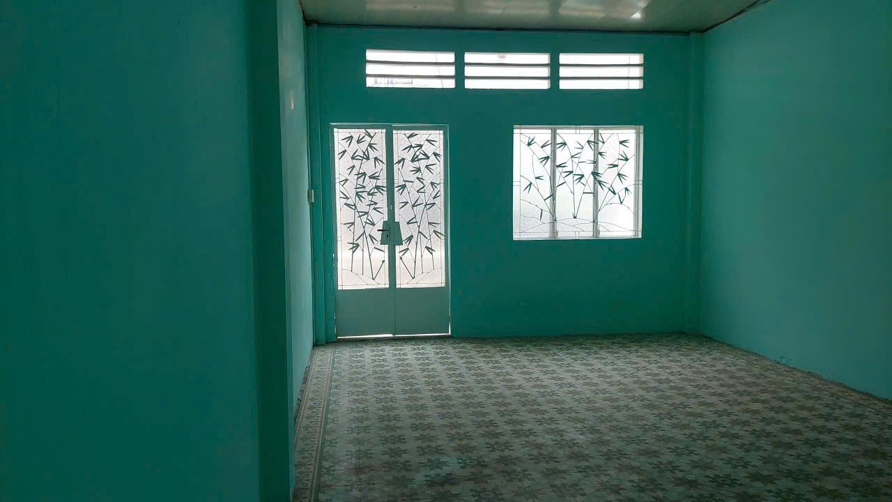 BÁN NHÀ HẺM CÁCH MẠNG THÁNG 8, Q.TB DT: 4X18M 2 TẦNG CÓ LỬNG 6.5 TỶ
