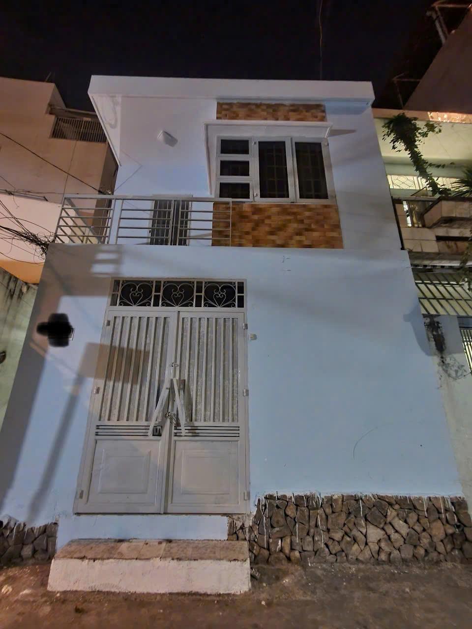 BÁN NHÀ HẺM LẠC LONG QUÂN, PHƯỜNG 8, QUẬN TÂN BÌNH GIÁ RẺ 5,3 TỶ