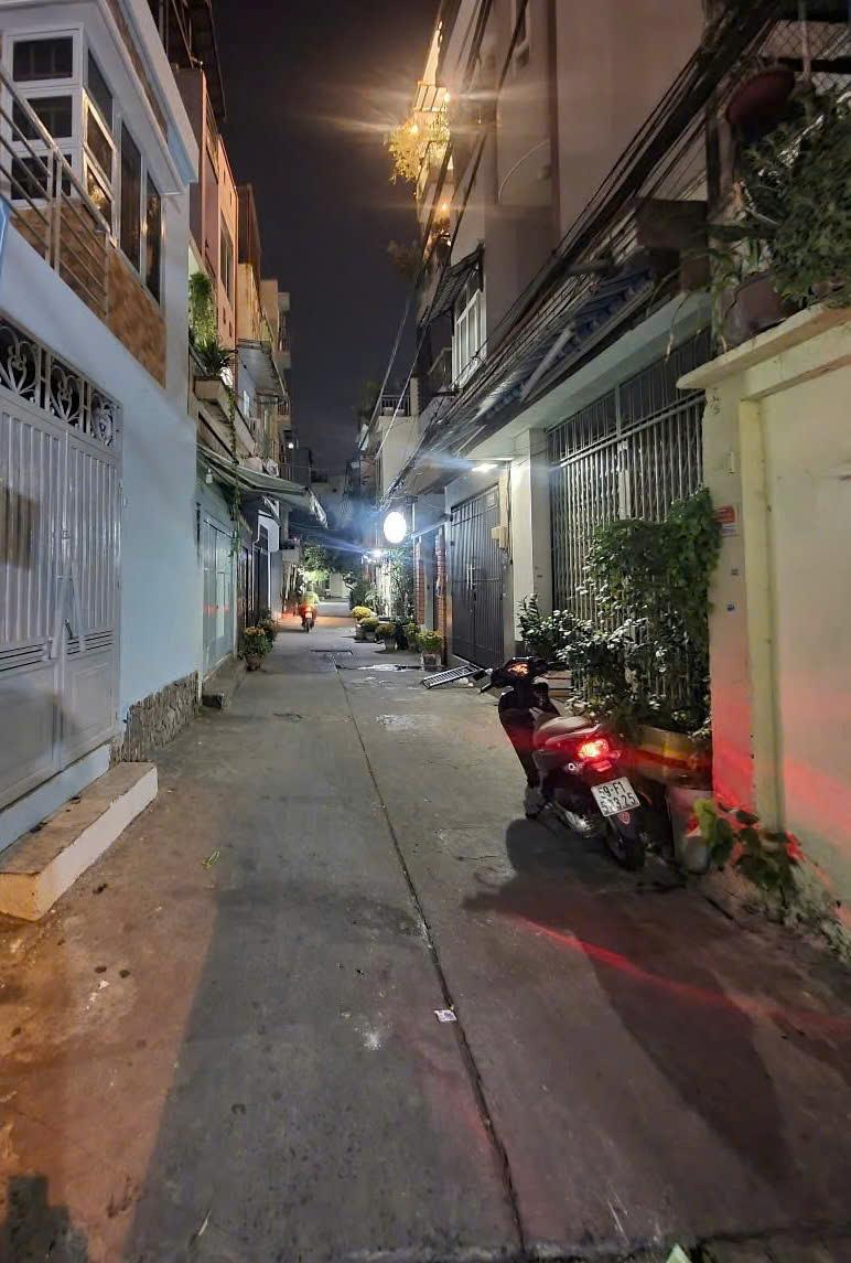 BÁN NHÀ HẺM LẠC LONG QUÂN, PHƯỜNG 8, QUẬN TÂN BÌNH GIÁ RẺ 5,3 TỶ