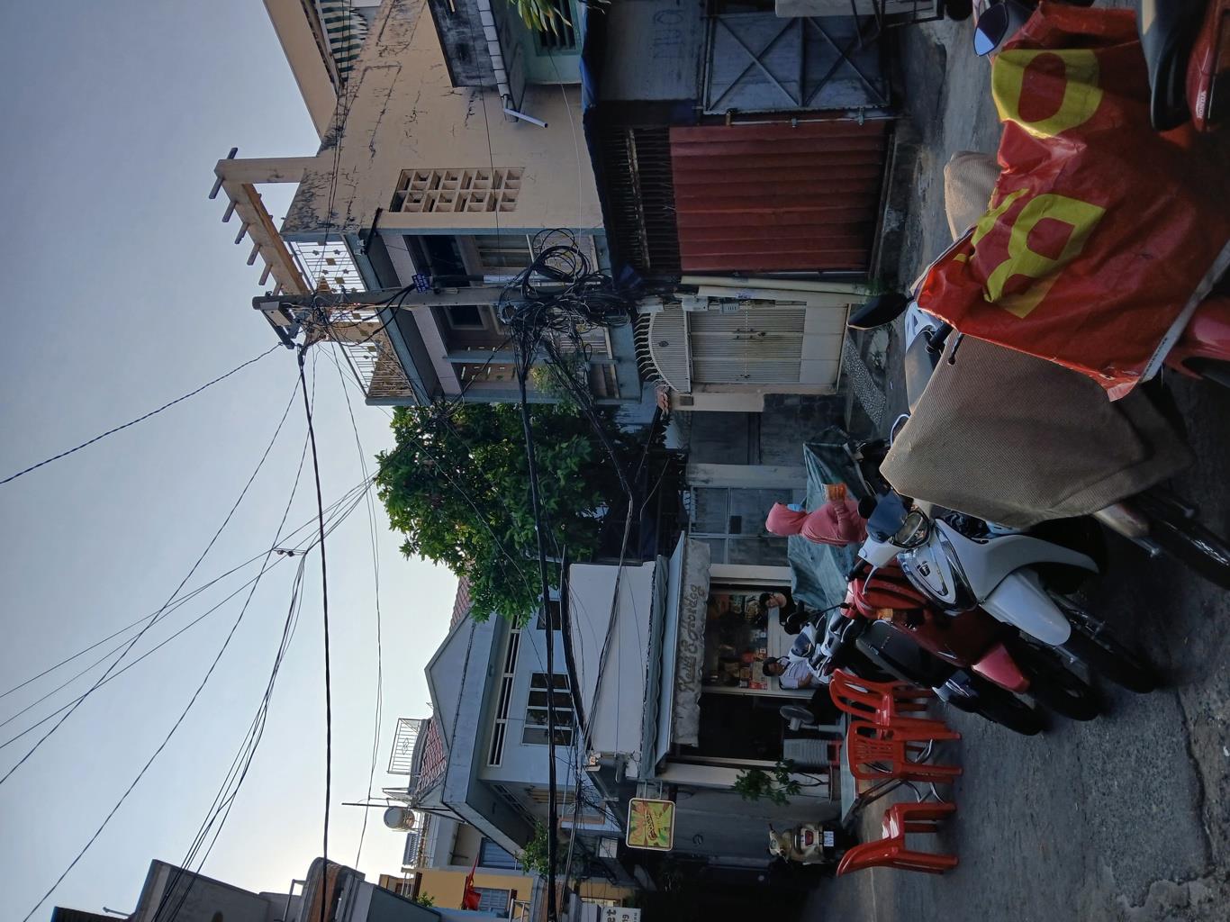 BÁN NHÀ MẶT TIỀN TẠI LÒ SIÊU, PHƯỜNG 16, QUẬN 11 GIÁ RẺ 4,5 TỶ