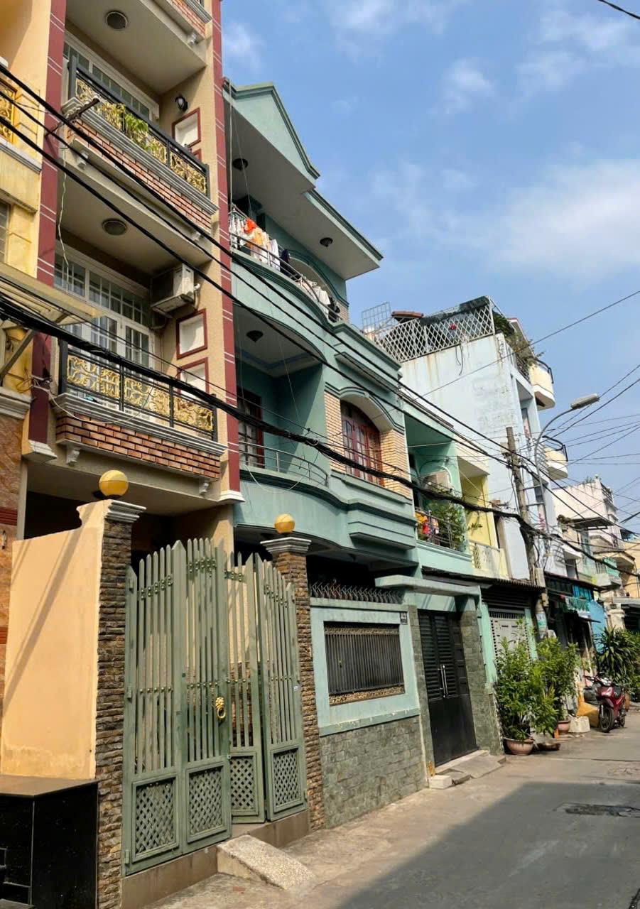 BÁN NHÀ HẺM 2 MẶT TRƯỚC SAU 702 HỒNG BÀNG, P.1, Q.11 GIÁ 8.1 TỶ