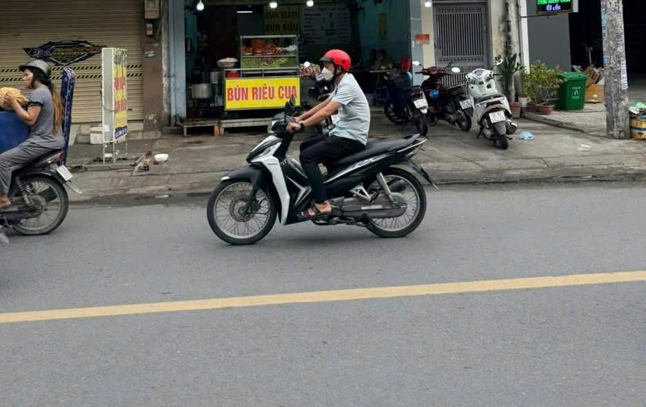BÁN NHÀ MẶT TIỀN TẠI TỈNH LỘ 10, P. BTD, Q. BT GIÁ RẺ 17,9 TỶ