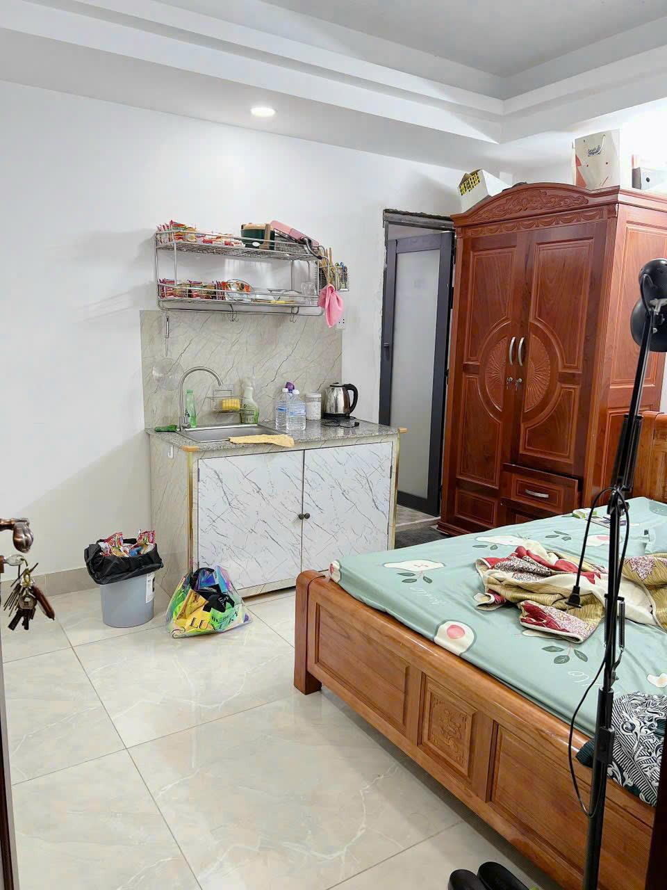 BÁN NHÀ HẺM CHDV THU NHẬP 40TR/THÁNG Ở MINH PHỤNG GIÁ 9.6 TỶ ĐỒNG