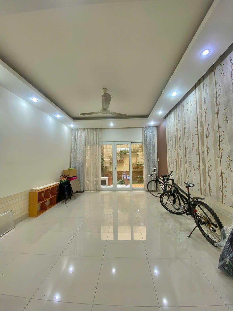 BÁN NHÀ MTKD TÔ HIỆU, Q. TP DT: 108M2 1 TRỆT 3 LẦU CHỈ 17,5 TỶ