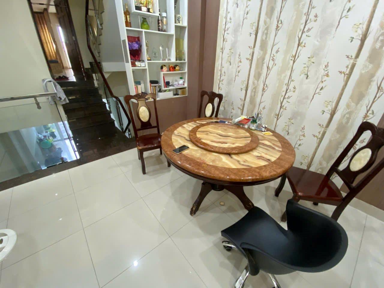 BÁN NHÀ MTKD TÔ HIỆU, Q. TP DT: 108M2 1 TRỆT 3 LẦU CHỈ 17,5 TỶ