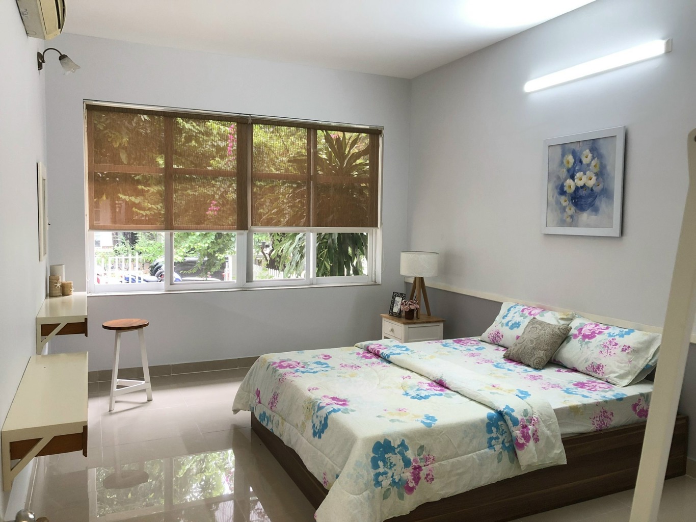 BIỆT THỰ VEN SÔNG THOÁNG ĐÃNG TIỆN NGHI Ở CỦ CHI 10 x 25m2