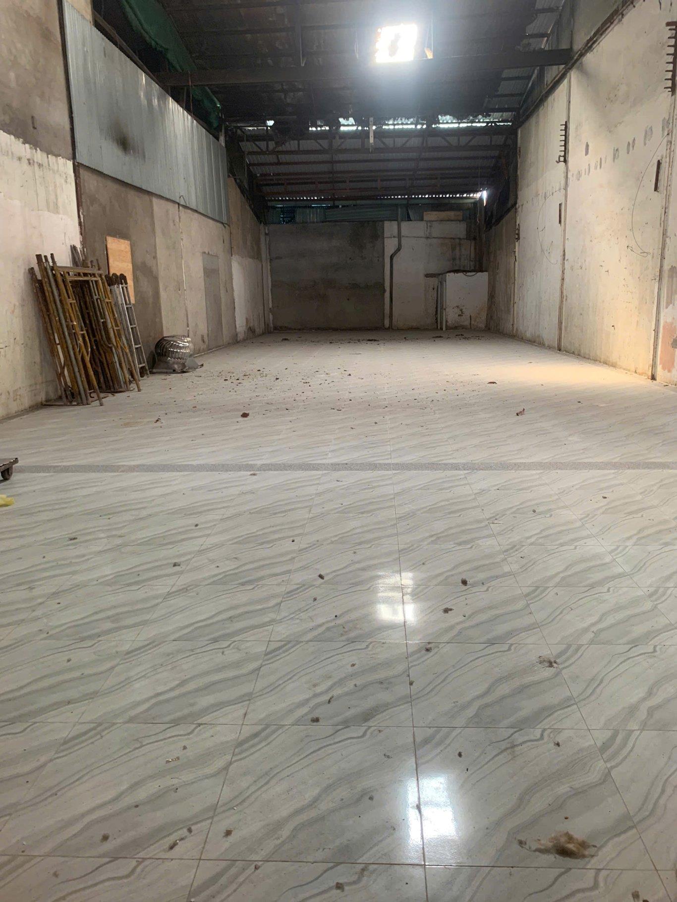 BÁN NHÀ HXH TRỊNH ĐÌNH TRỌNG, Q. TP DT: 200M2 SIÊU KHỦNG GIÁ 19,3 TỶ