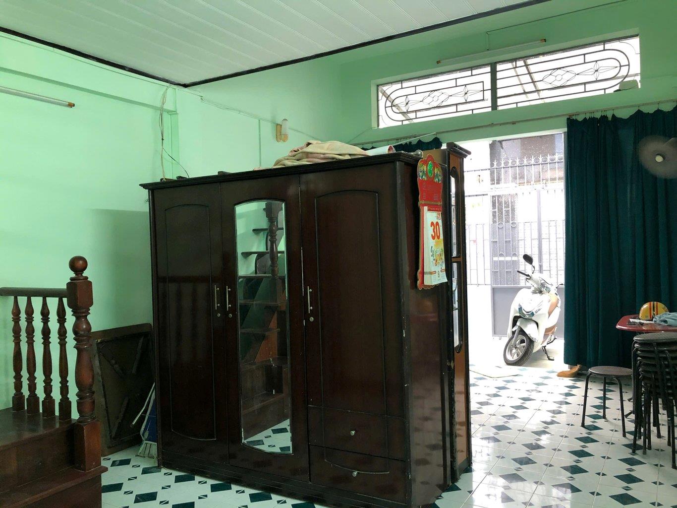 NHÀ BÁN CƯ XÁ LẠC LONG QUÂN, Q.11 DT: 4x12M 1 TRỆT 1 LẦU 7.8 TỶ