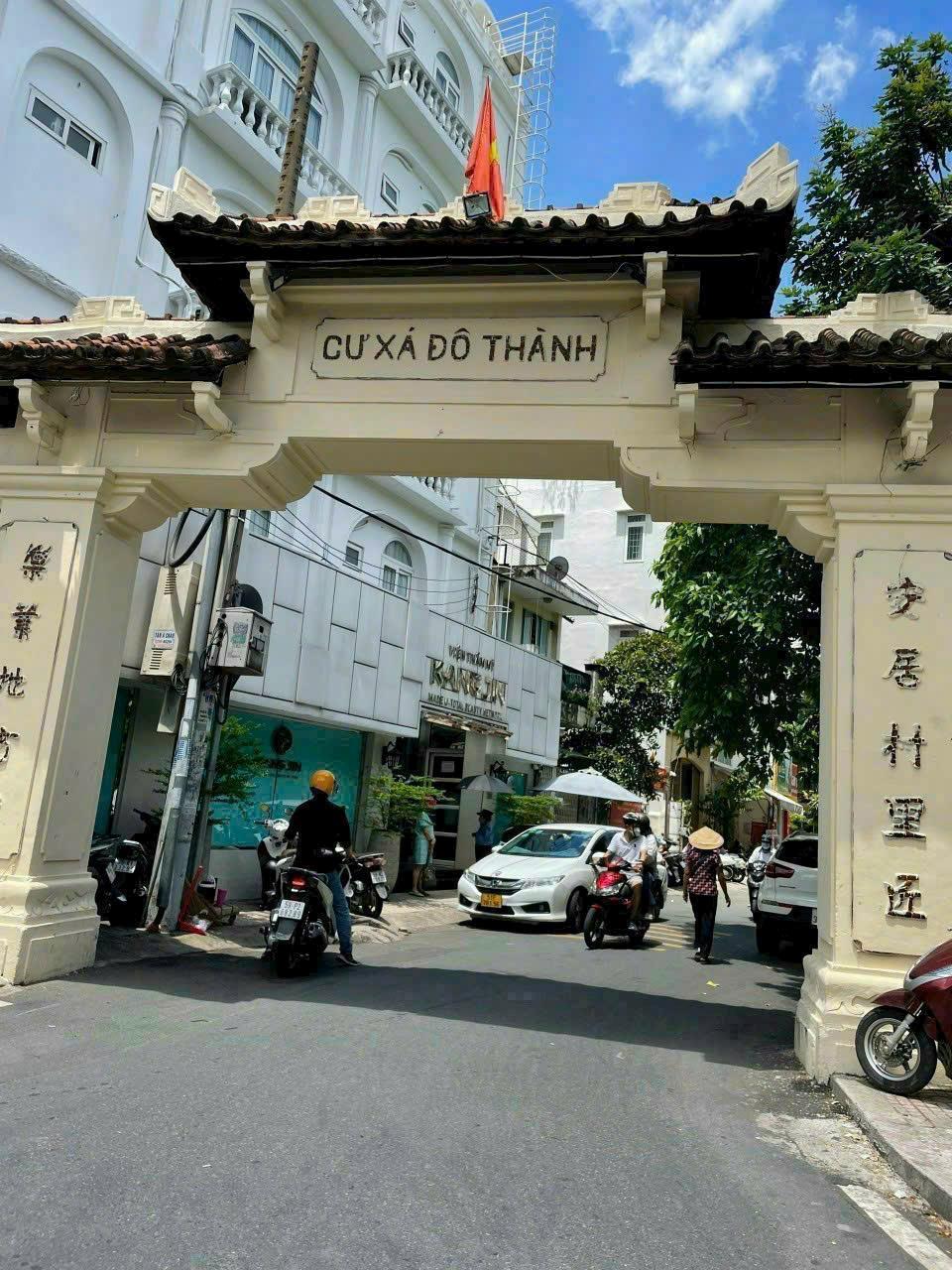 BÁN NHÀ HẺM RỘNG CƯ XÁ ĐÔ THÀNH, Q.3 1 TRỆT 2 LẦU 2 PN, 2 WC 3,5 TỶ
