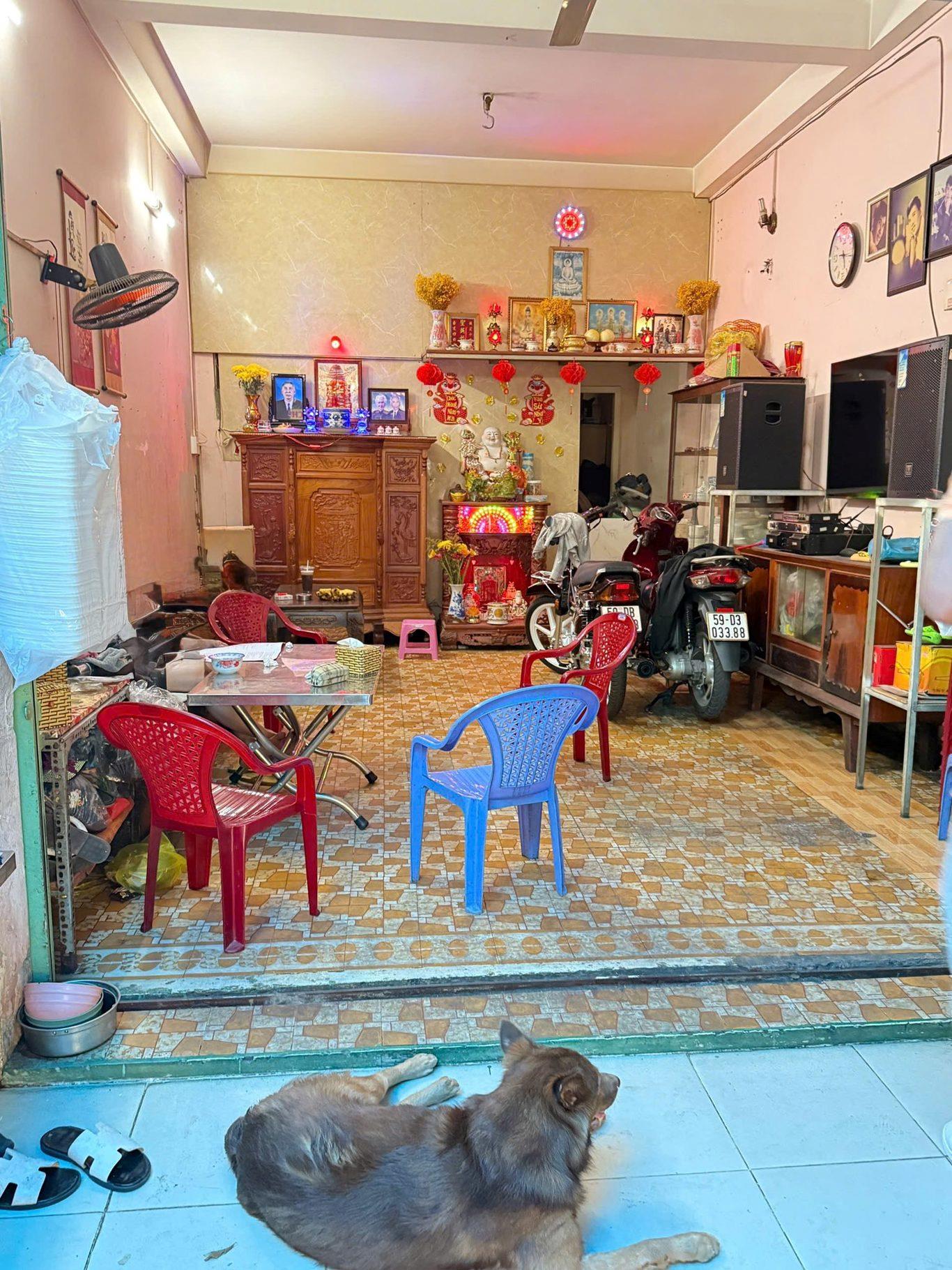 BÁN NHÀ MTKD Ỷ LAN, Q.TP DT: 81.2M2 8 PN, 8 WC GIÁ 9,9 TỶ