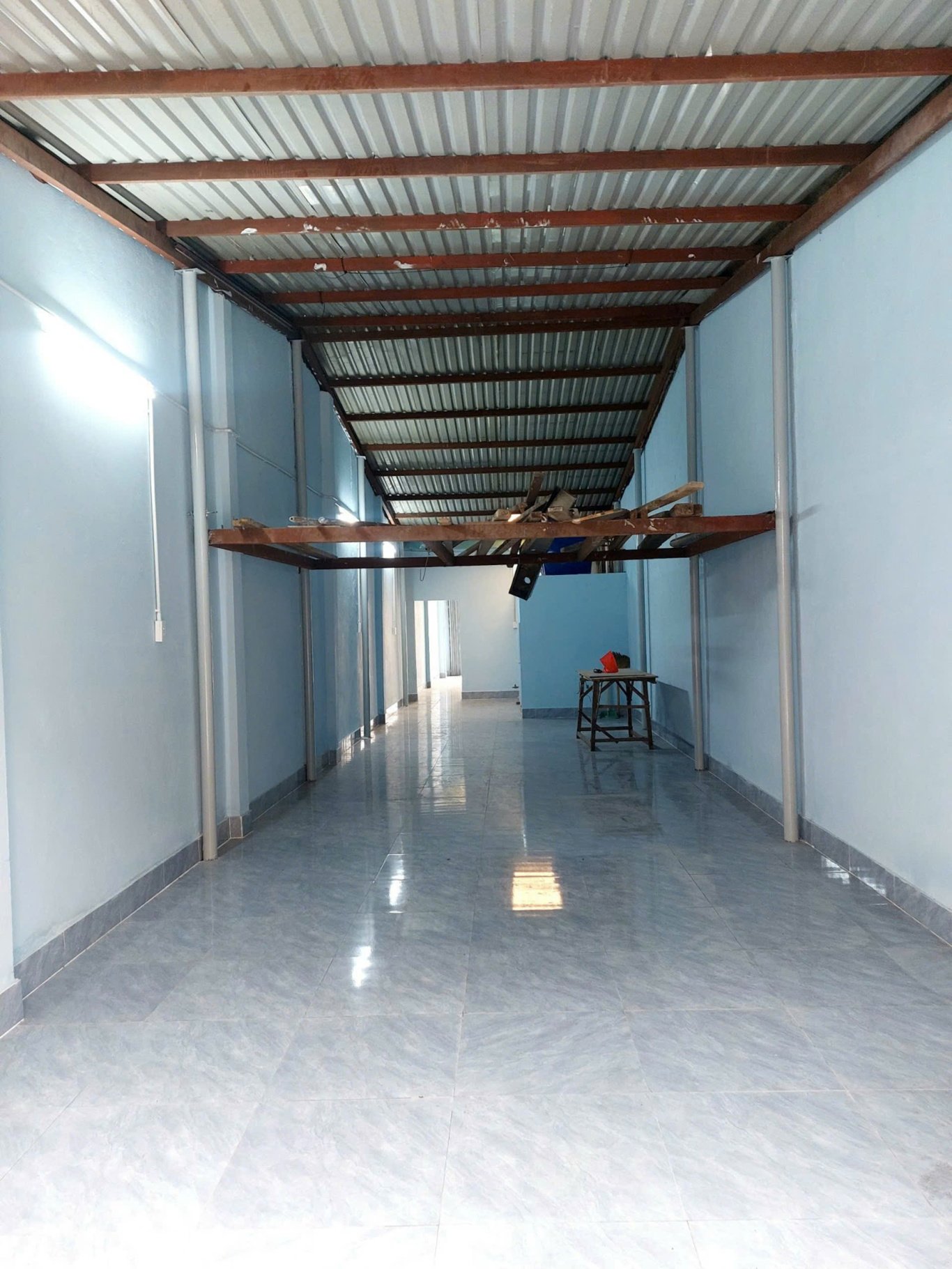 NHÀ NGUYÊN CĂN 2 MẶT TIỀN TRƯỚC-SAU CHỈ 20 TRIỆU/THÁNG