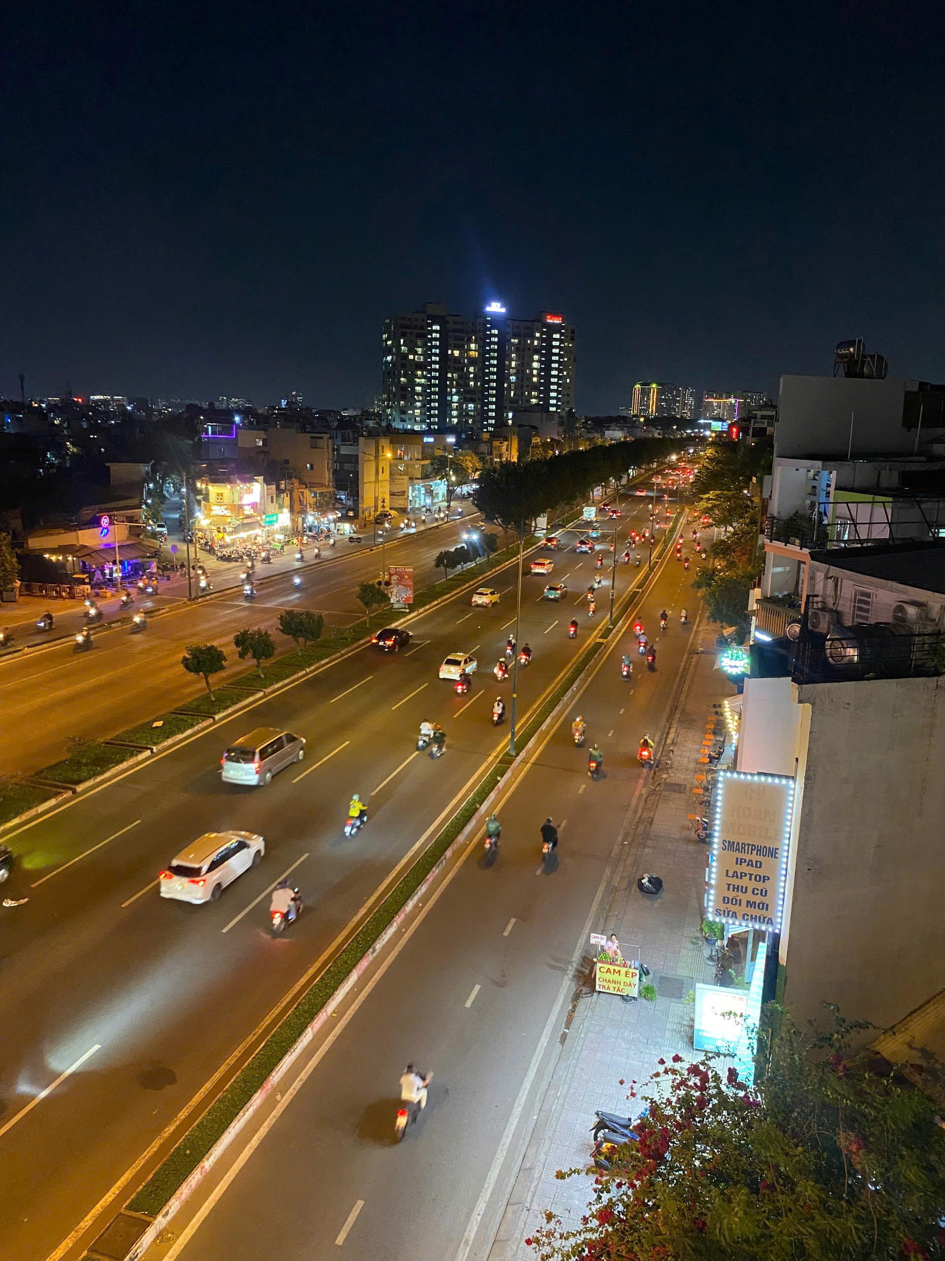 BÁN TOÀ NHÀ CĂN HỘ DỊCH VỤ TẠI PHẠM VĂN ĐỒNG, P.4, Q. GV GIÁ RẺ 25,9TỶ