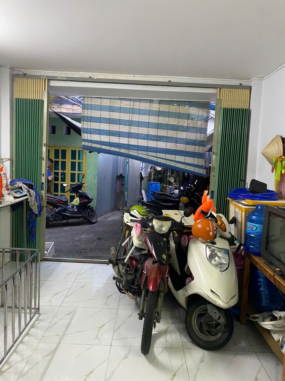 BÁN NHÀ HẺM TẠI BÔNG SAO, PHƯỜNG 5, QUẬN 8 GIÁ RẺ 2 TỶ