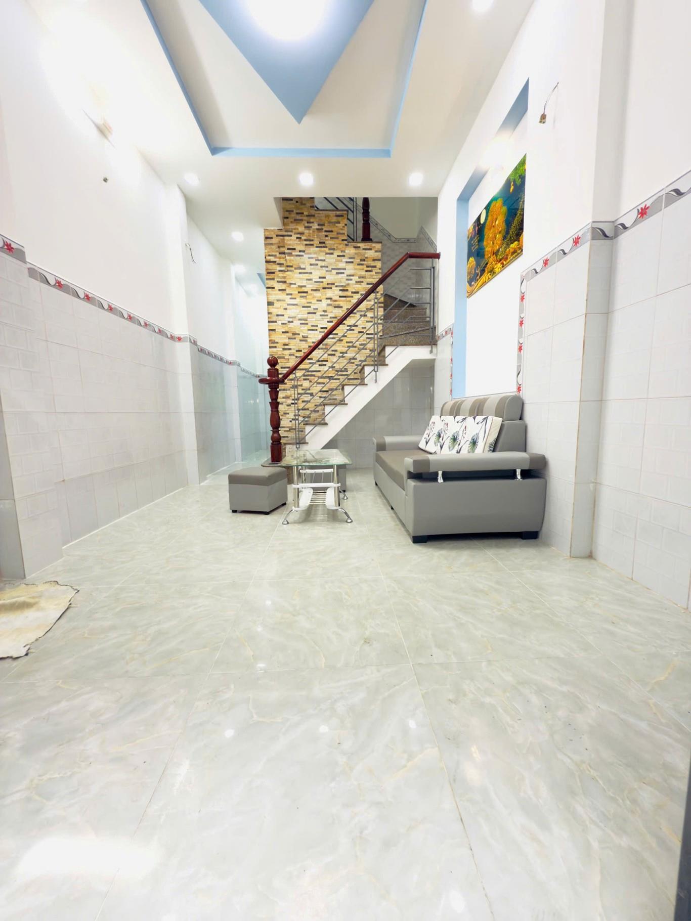 BÁN NHÀ HẺM TẠI DƯƠNG BÁ TRẠC, P.1, Q.8 GIÁ RẺ 3,9 TỶ