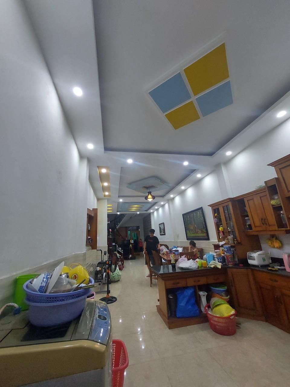 BÁN NHÀ MTKD LŨY BÁN BÍCH, Q. TP DT: 100M2  3 LẦU GIÁ 35 TỶ