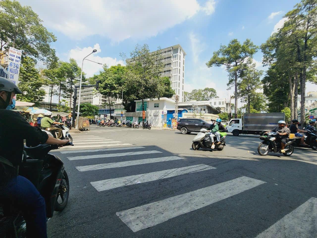 BÁN NHÀ MTKD THUẬN KIỀU, Q. 11,  1 TRỆT 1 LỬNG GIÁ 3 TỶ
