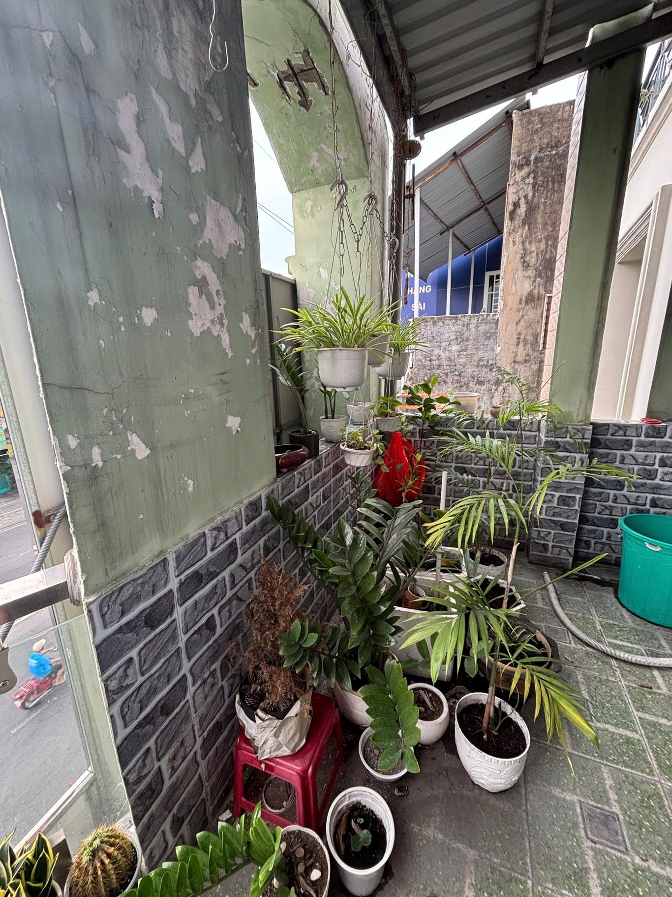 BÁN NHÀ MẶT TIỀN LẠC LONG QUÂN, P.5, Q.11 GIÁ 12 TỶ
