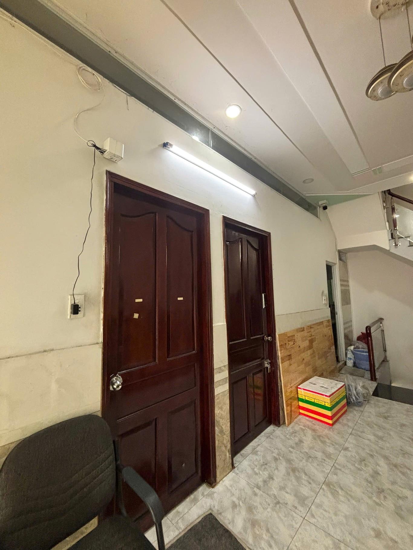 BÁN NHÀ MẶT TIỀN LẠC LONG QUÂN, P.5, Q.11 GIÁ 12 TỶ