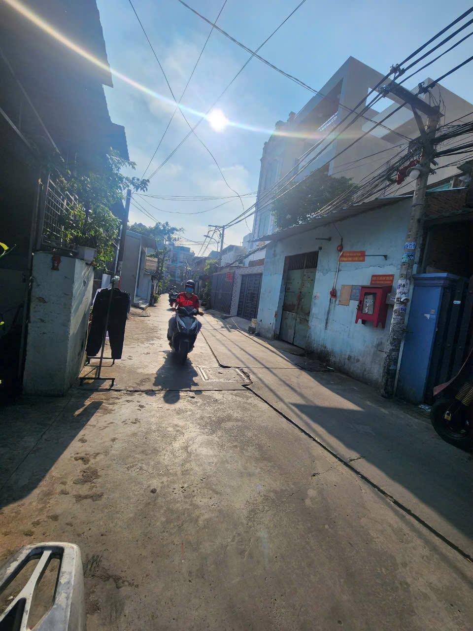 BÁN NHÀ HXH MÃ LÒ, Q.BT DT: 4X20M 1 TRỆT 2 LẦU GIÁ 7,35 TỶ