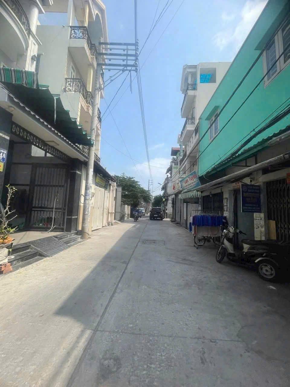 BÁN ĐẤT TRỐNG SỐ 10, P. BHH B, Q. BT GIÁ 3,61 TỶ