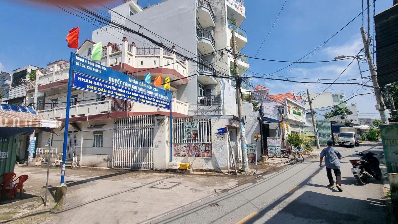 BÁN NHÀ MT ĐƯỜNG SỐ 8, P.BHH, Q. BT GIÁ 7,6 TỶ