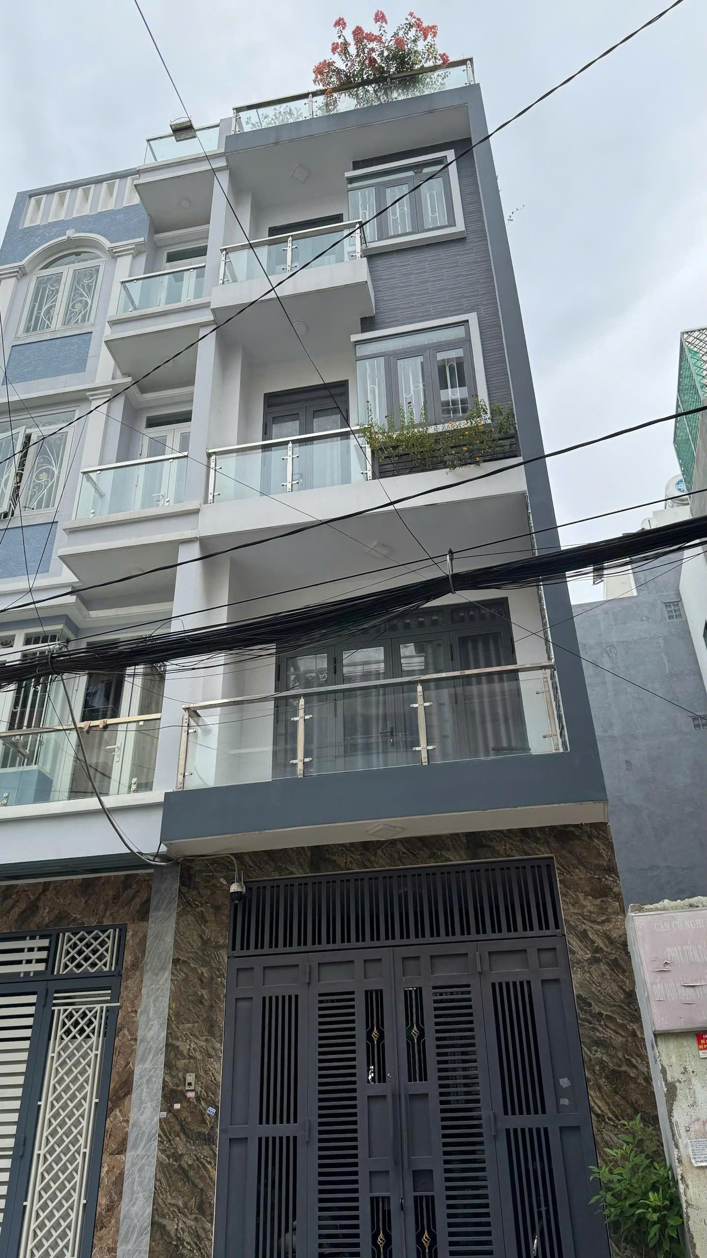 BÁN NHÀ HẺM ÂU CƠ, Q. TB, DT: 3..8X16M 4 TẦNG 6 PN, 7 WC GIÁ 10,8 TỶ
