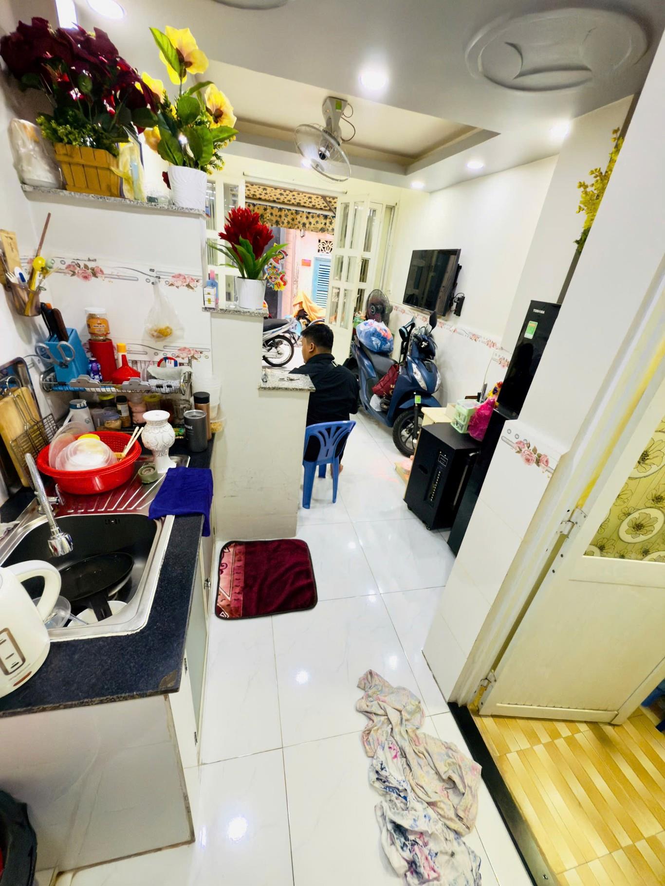 BÁN NHÀ HẺM BẠCH VÂN, P.5, Q.5 GIÁ 4.18 TỶ