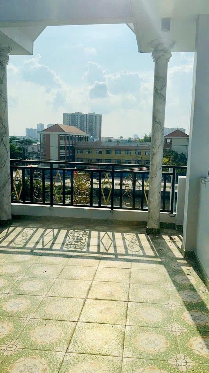 BÁN NHÀ MT KD NỞ HẬU 4.5M MỄ CỐC, P.15, Q.8 GIÁ 7.38 TỶ