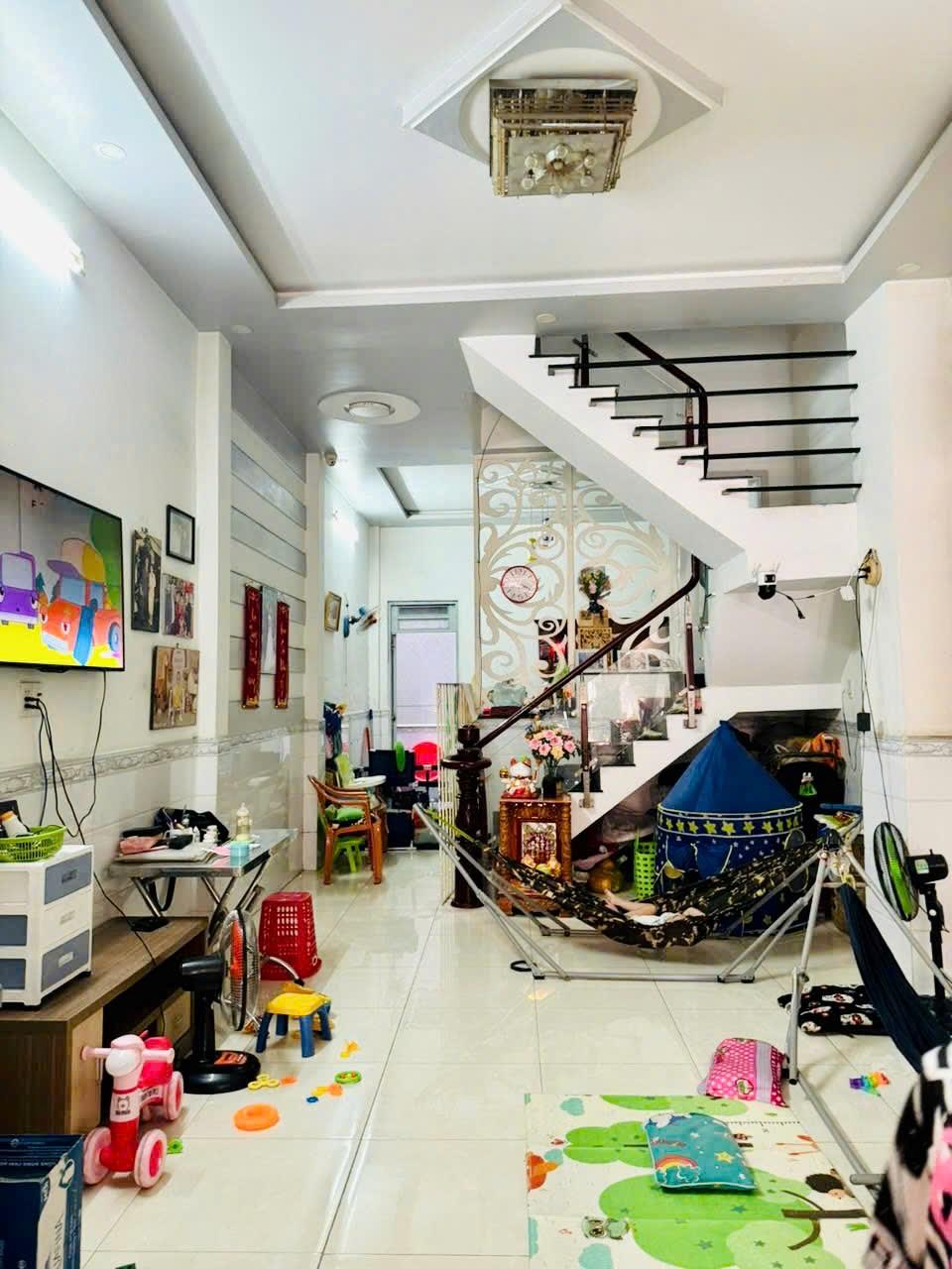BÁN NHÀ MT KD NỞ HẬU 4.5M MỄ CỐC, P.15, Q.8 GIÁ 7.38 TỶ