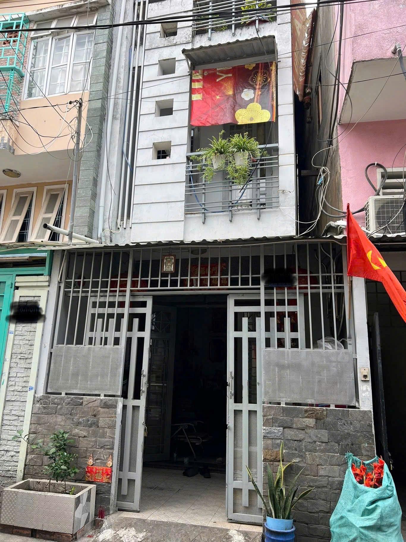 BÁN NHÀ HẺM THÔNG ĐƯỜNG SỐ 100 BÌNH THỚI, P.14, Q. 11 GIÁ 10 TỶ