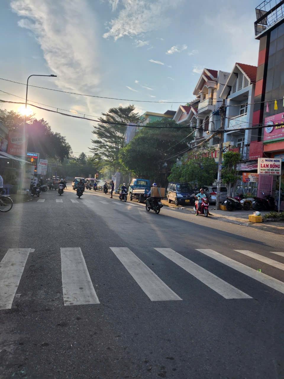 BÁN NHÀ MT KD ĐƯỜNG SỐ 55, P.TT, Q. BT GIÁ 13,5 TỶ