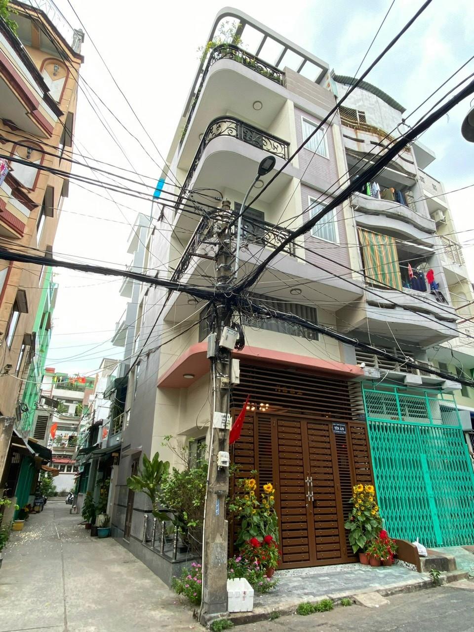 BÁN NHÀ CĂN GÓC TRONG HẺM LỚN XE HƠI 4 LẦU GIÁ CHỈ 8,3 TỶ