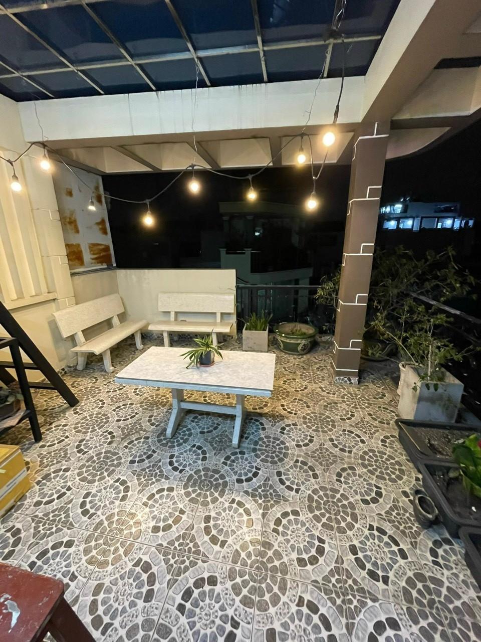 BÁN NHÀ CĂN GÓC TRONG HẺM LỚN XE HƠI 4 LẦU GIÁ CHỈ 8,3 TỶ