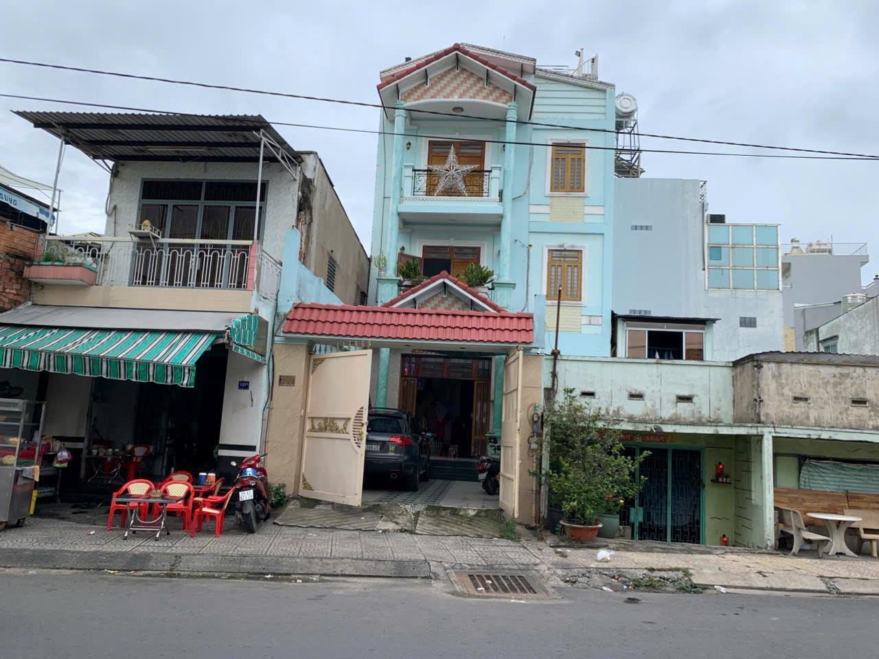 BÁN NHÀ MTKD VĂN THÂN, Q. 6 DT:5X18.5M 1 TRỆT 3 LẦU GIÁ 32 TỶ