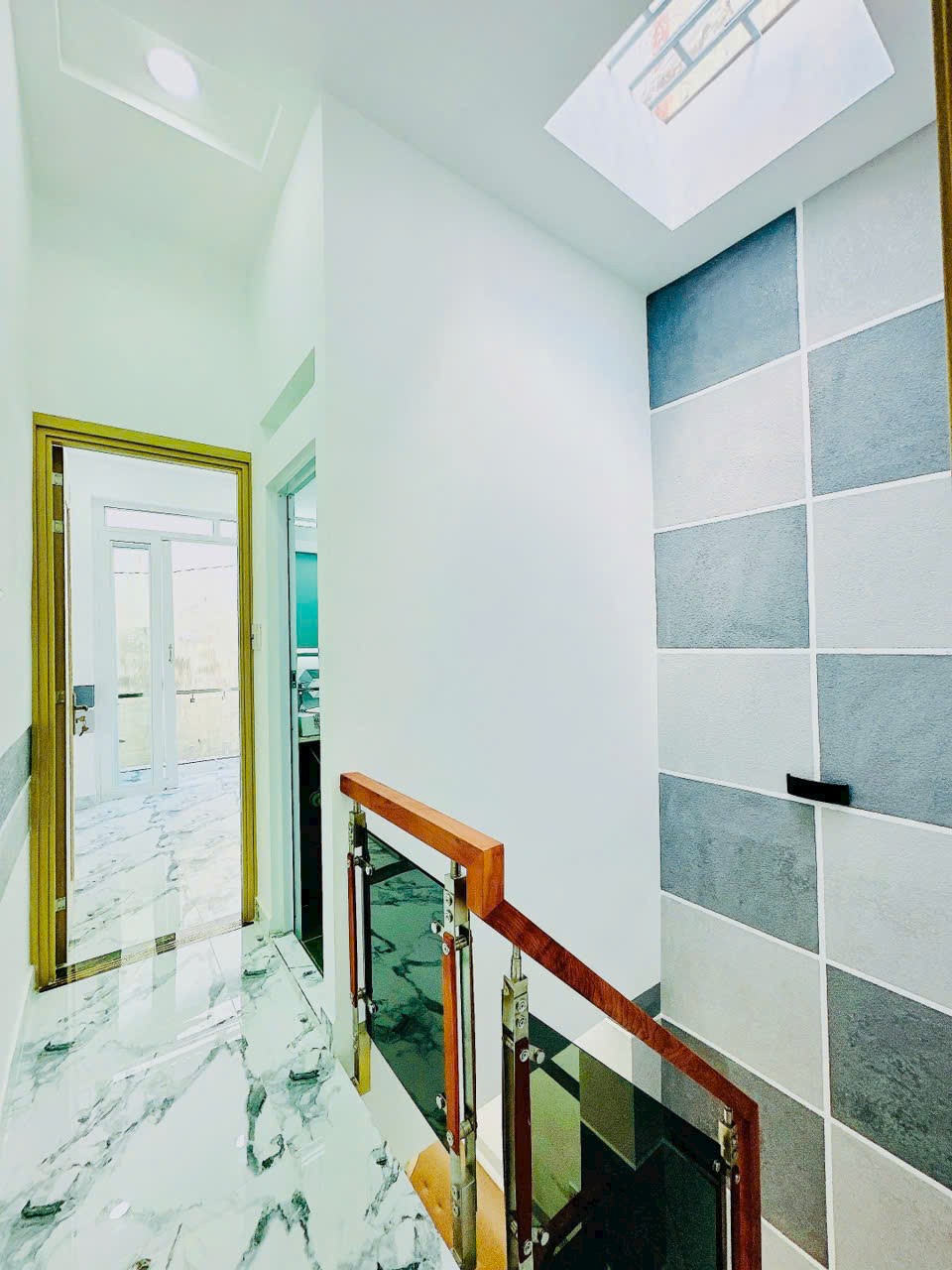 NHÀ 2 TẦNG HẺM TRONG LÀNG ỐC NỔI TIẾNG QUẬN 8 CHỈ 2.88 TỶ