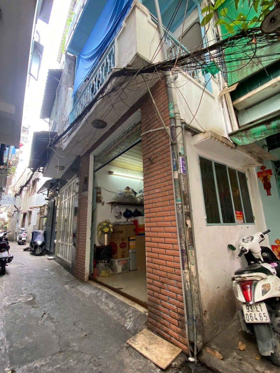 BÁN NHÀ HẺM TRẦN ĐÌNH XU, P.NCT, Q.1 DT: 3,3x13,5M 2 LẦU GIÁ 5,35 TỶ