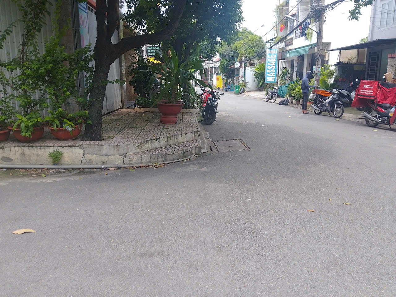 NHÀ HẺM NỘI BỘ PHAN HUY ÍCH (4x16) NGAY SIÊU THỊ, ĐỐI DIỆN HIGHLAND