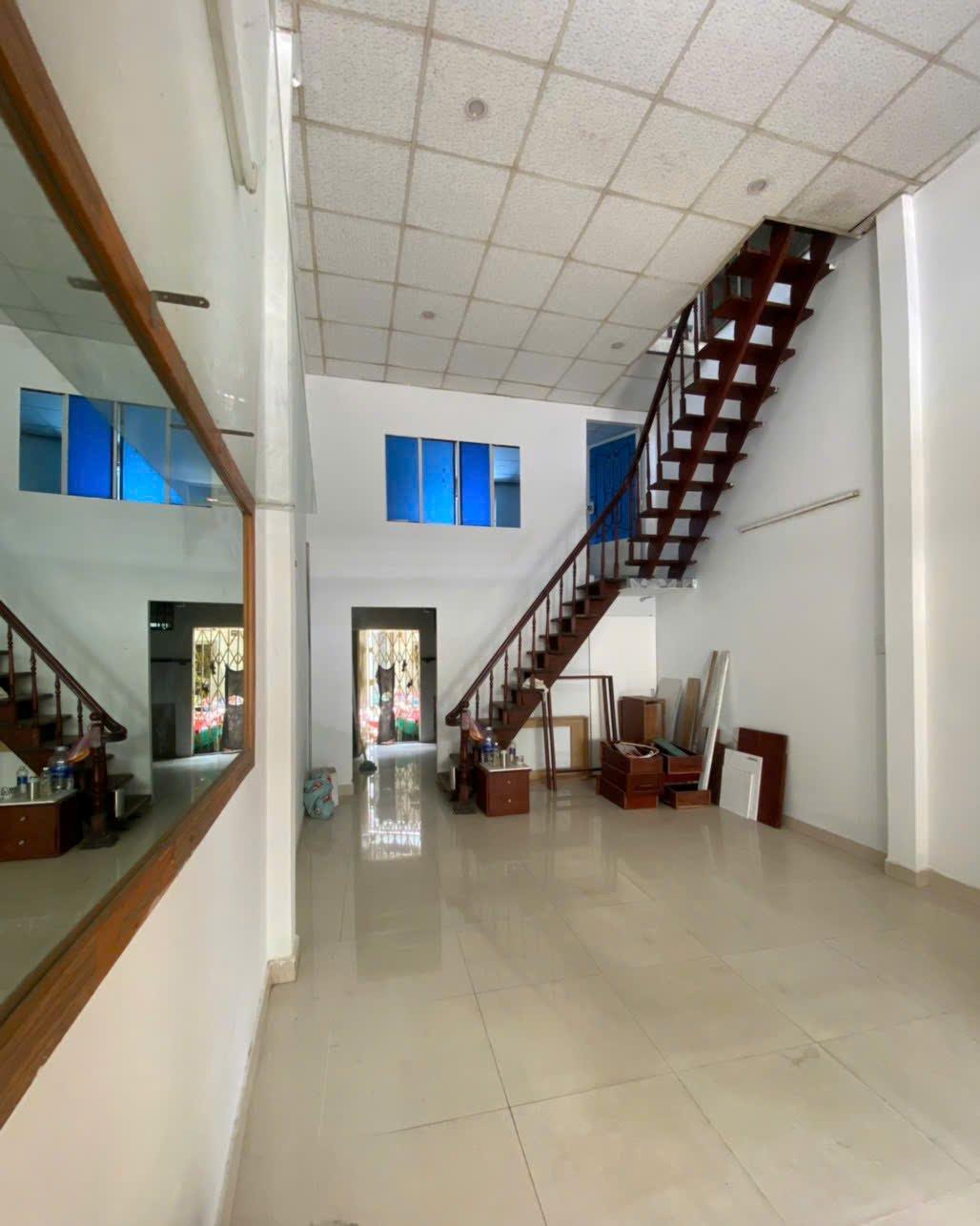 BÁN NHÀ MTKD Đội Cung, Q.11 DT: 4X9.2M 2 TẦNG GIÁ 7.5 TỶ