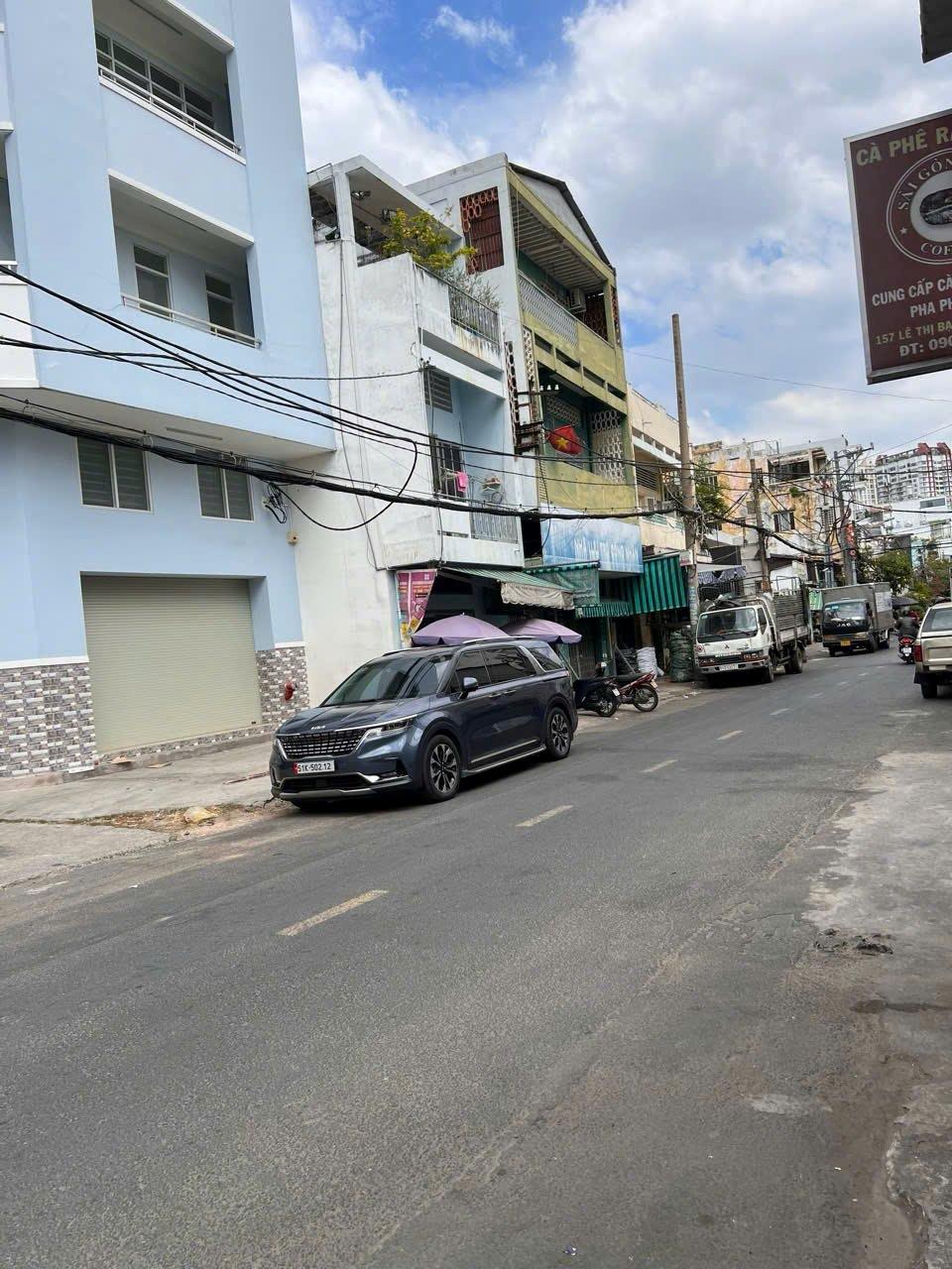 BÁN NHÀ MTKD LÊ THỊ BẠCH CÁT, Q.11 DT: 168M2 3 LẦU GIÁ 35,5 TỶ